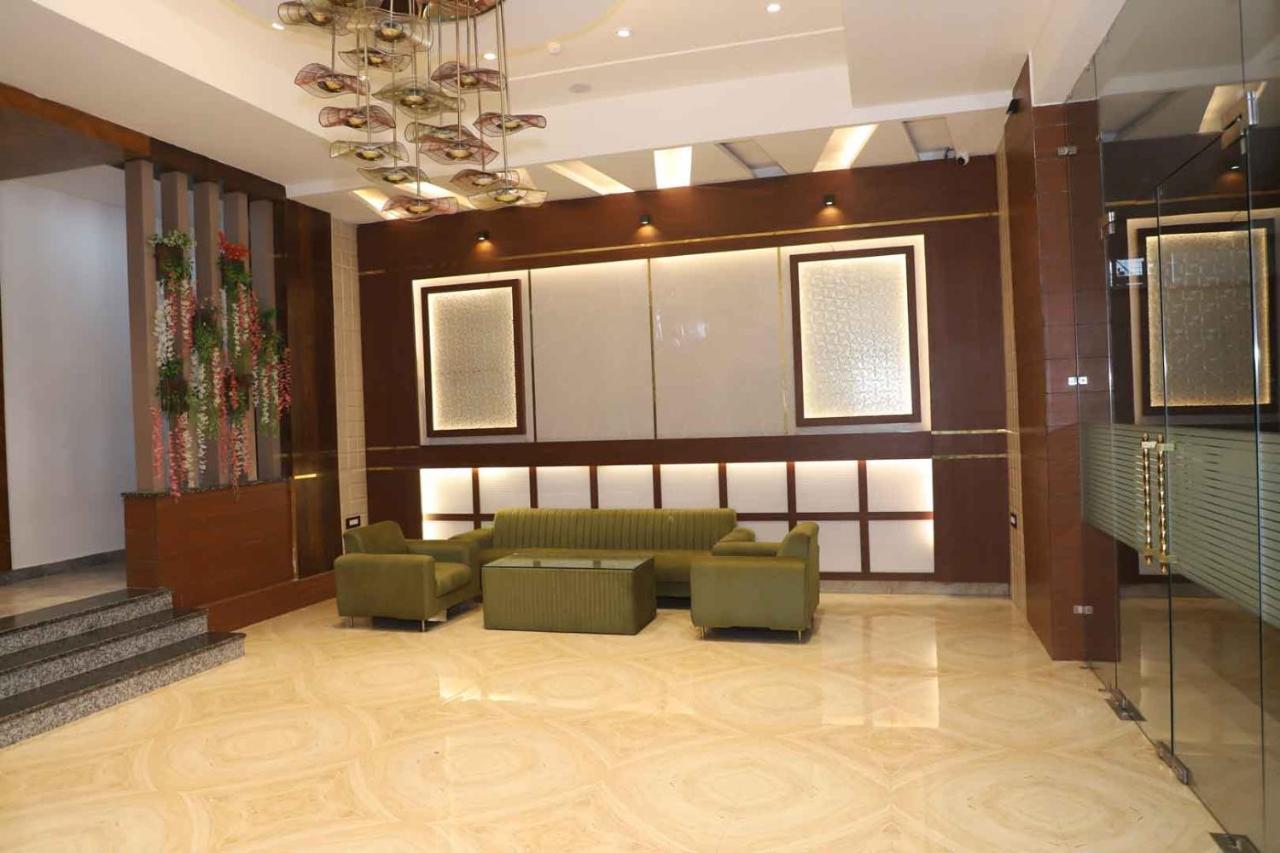 Golden Stone Resorts Alīgarh Eksteriør bilde