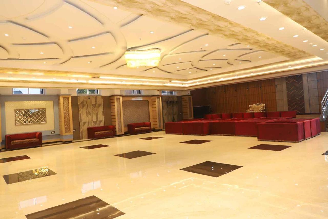 Golden Stone Resorts Alīgarh Eksteriør bilde